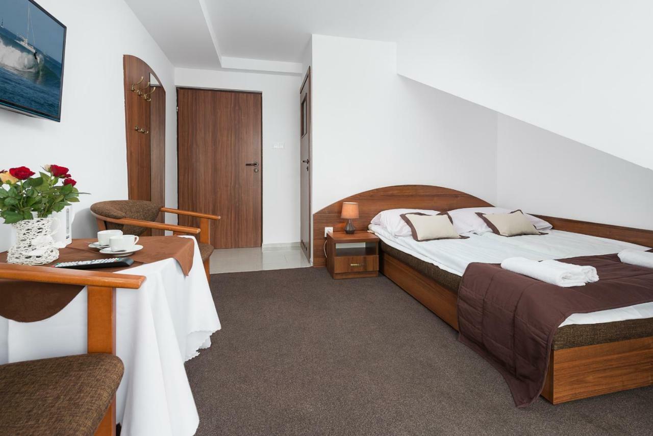 Willa B&B Maszoperii 15 Chłapowo Exterior foto